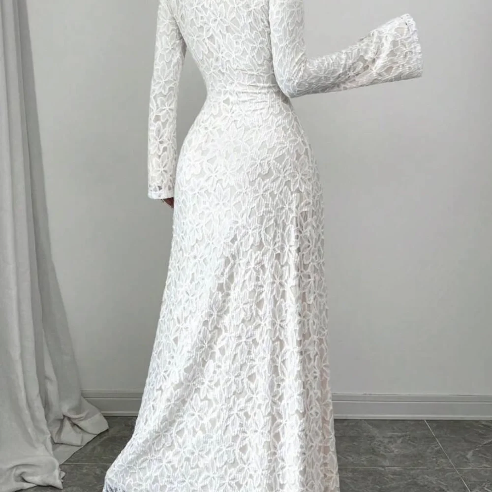 White dress sz M - Picture 5 of 8